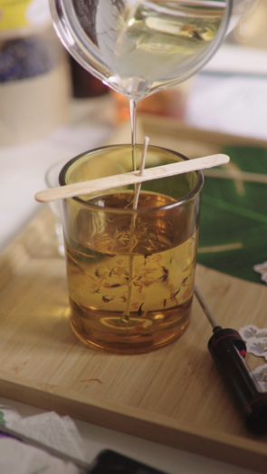 Illatos szójaviasz gyertya készítő workshop 2025. december 7. 17:00/ CANDLEMAKING WORKSHOP 7 DECEMBER 17.00