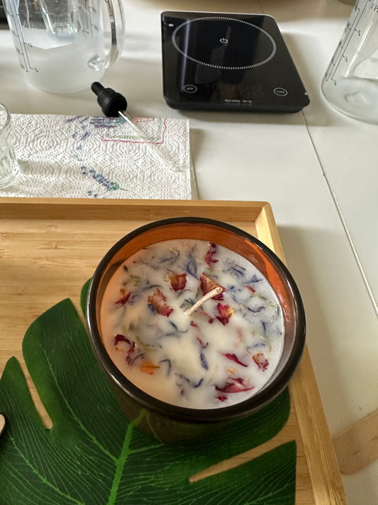 Illatos szójaviasz gyertya készítő workshop 2025. december 14. 17:00/ CANDLEMAKING WORKSHOP 14 DECEMBER 17.00