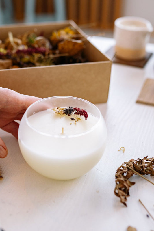 Illatos szójaviasz gyertya és otthon illatosító készítő workshop 2026. április 11. 10:00/ CANDLE and HOME fragrance MAKING WORKSHOP 11 APRIL 2026 10.00 a.m.