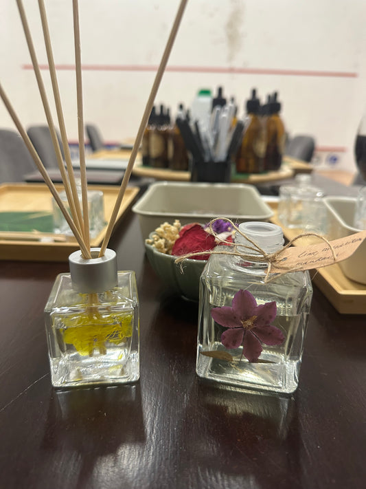 Illatos szójaviasz gyertya és otthon illatosító készítő workshop 2026. április 11. 10:00/ CANDLE and HOME fragrance MAKING WORKSHOP 11 APRIL 2026 10.00 a.m.